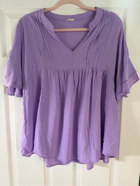 JODIFL Lavender Pleated V-Neck Ruffle Sleeve Blouse
